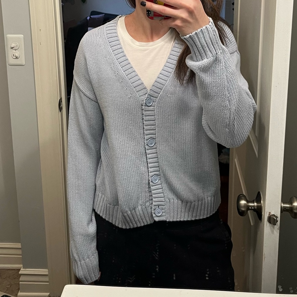 GAP Women’s Cardigan in Light Blue